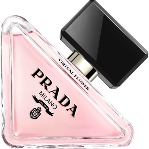 En rosa Prada parfymeflaske med svart kork, trekantet form, og merket Virtual Flower.