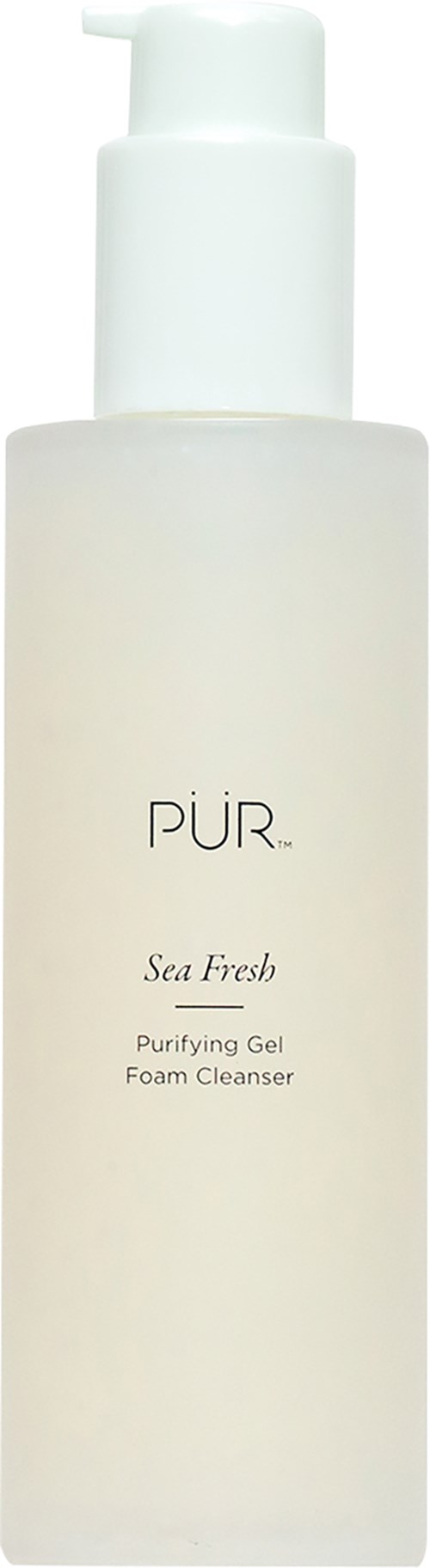 Valkoinen pullo pumpulla, merkiltään PÜR Sea Fresh Purifying Gel Foam Cleanser.