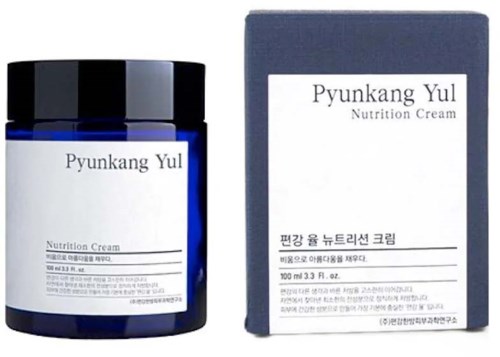 Blauer Behälter und Schachtel mit weißen Etiketten, Text auf Koreanisch, und Produktname Pyunkang Yul Nutrition Cream.