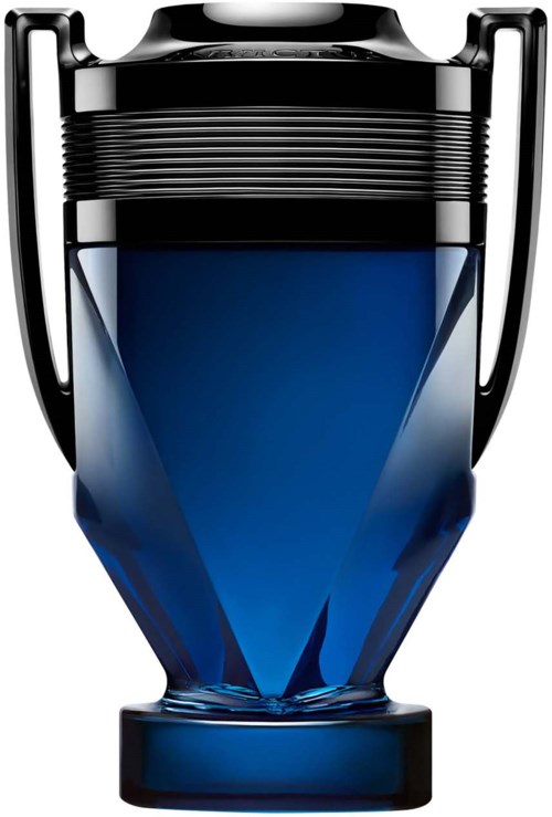 En blå parfymeflaske med svart rund hette og elegant, fasettdelt glass.