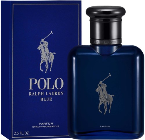 Een blauwe parfumfles met een zwarte dop en een bijpassend blauwe doos, beide met een polo-speler logo.