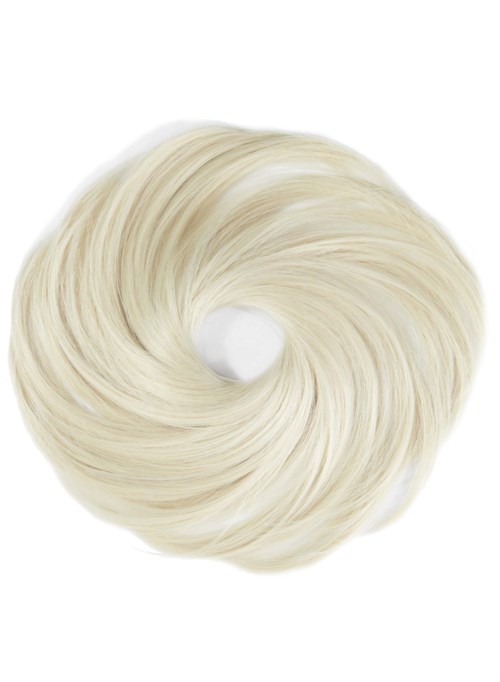 Een wit, rond, fluffy voorwerp met een gat in het midden, lijkt op een zachte donut.