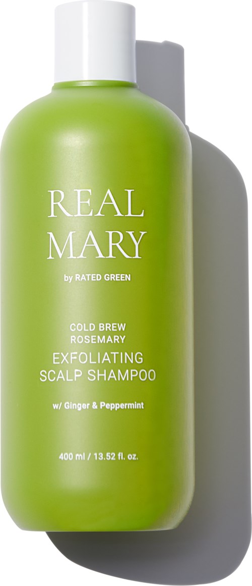 Groene fles van Real Mary hoofdhuidshampoo met witte dop, gelabeld als exfoliërend met rozemarijn, gember en pepermunt.