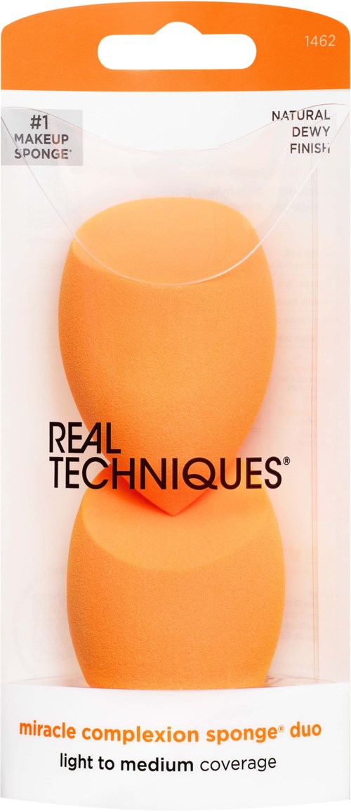 A package contains a beige makeup sponge, labeled as a duo for light to medium coverage.