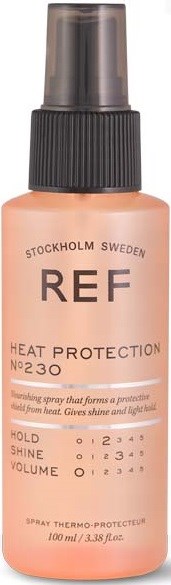 En sprayflaske merket REF Heat Protection No.230 fra Stockholm, Sverige, som beskytter håret mot varme.