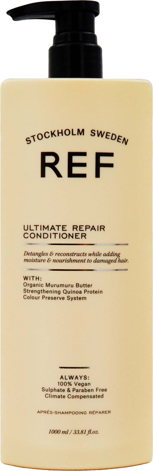Beige Flasche mit Pumpe, beschriftet 'REF Stockholm Sweden Ultimate Repair Conditioner' für geschädigtes Haar, mit Details zu Inhaltsstoffen und Vorteilen.