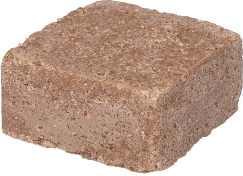En liten brun tegelsten med grov textur och fyrkantig form.