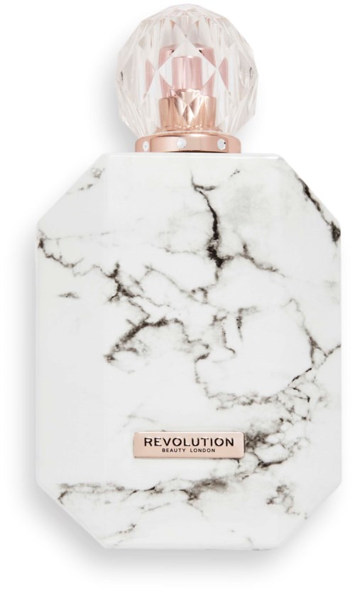 Hajuvesipullo, jossa on valkoinen marmorialku ja vaaleanpunainen monikulmainen korkki. Välissä lukee Revolution Beauty London.