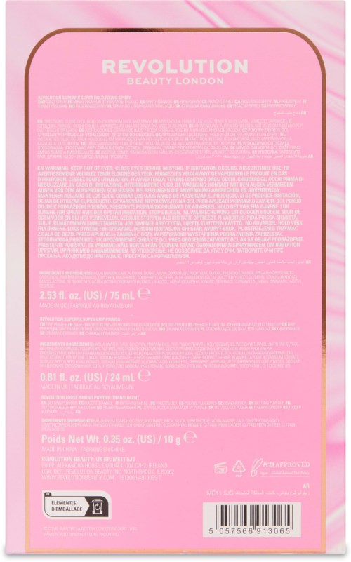 Paket i rosa färg med vitt text och streckkod, visar produktinformation och ingredienser för Revolution Beauty London.