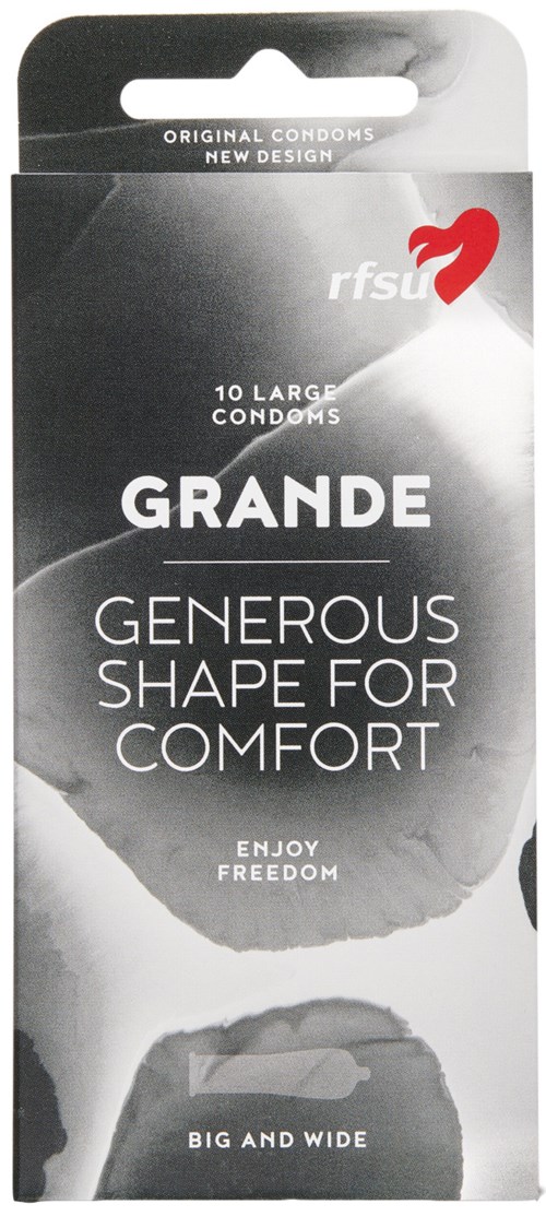 Ett svartvitt paket med kondomer med fet text, en röd logga och orden "GRANDE" och "generös form."