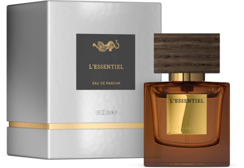 En parf bottle med trälock och en vit låda med guldlinje, etikett säger L'ESSENTIEL och Eau de Parfum.