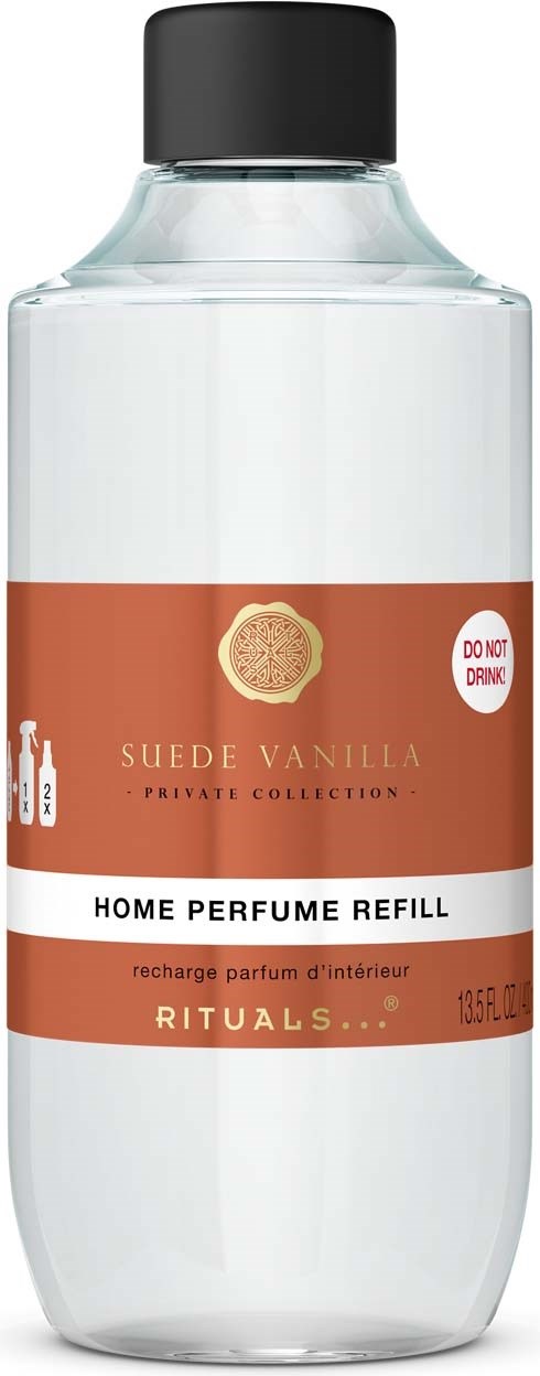 Påfyllingsflaske for Suede Vanilla hjemmeparfyme fra Rituals med svart lokk og etikett.