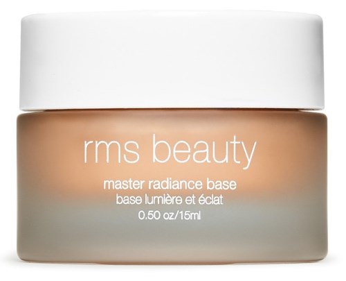 Behälter von RMS Beauty master radiance base Make-up-Grundierung in einem kleinen Glas.