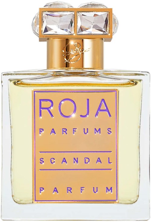 Ein Parfümflasche mit einem lila Etikett, auf dem 'Scandal' von Roja Parfums steht. Die Flasche hat einen goldenen Verschluss mit großen Edelsteinen.