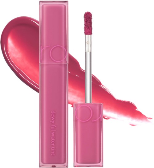 Rosép lipstick med ett hjärtformat bakom, del av en skönhetsprodukt i ett tydligt fodral.