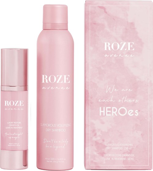 Rosa schampo och hårvårdsprodukter med vit text och en rosa box med produktdetaljer.