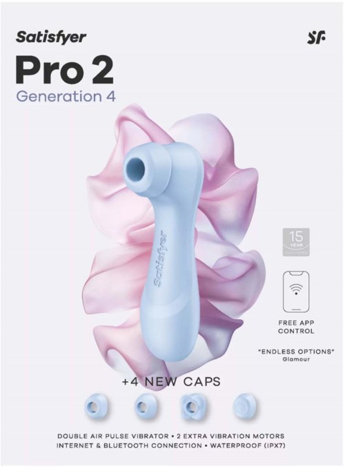 Illustration av Satisfyer Pro 2 Generation 4 med fyra nya lock, visar en ljusblå enhet på rosa tygbakgrund.