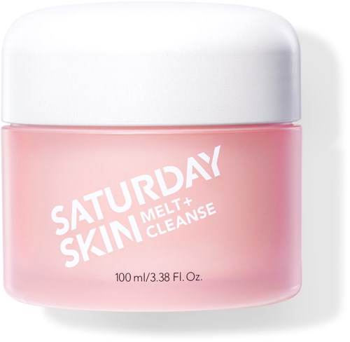 Een roze pot met een witte deksel, gemarkeerd 'Saturday Skin + Melt + Cleanse', bevat 100 ml product.