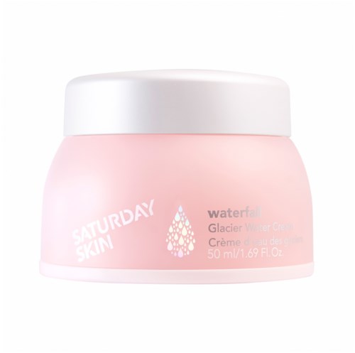 Roze container met witte deksel, gemerkt als Saturday Skin Waterfall Glacier Cream, 50 ml. Eenvoudig ontwerp, huidverzorgingsproduct.