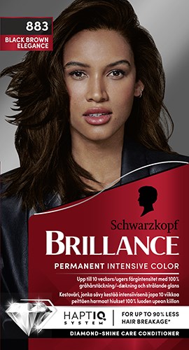 En kvinna med långt brunt hår, naturlig makeup och ett självsäkert uttryck. Förpackningen är röd och svart med produktinformation.