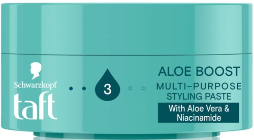 Een groenblauwe container met label 'Aloe Boost' met Aloe Vera en Niacinamide, voor veelzijdige styling en verzorging.
