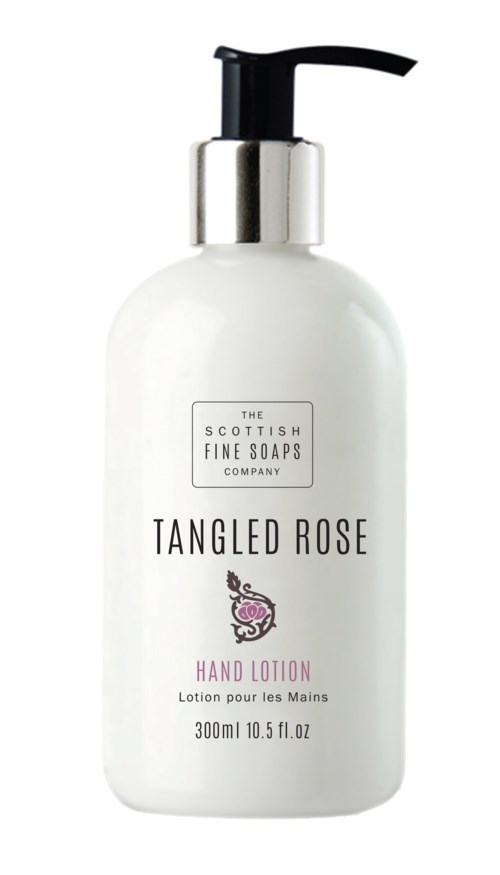Eine weiße Flasche mit Pumpspender, gekennzeichnet 'Tangled Rose Hand Lotion'. Es enthält Hand Lotion, 300ml.