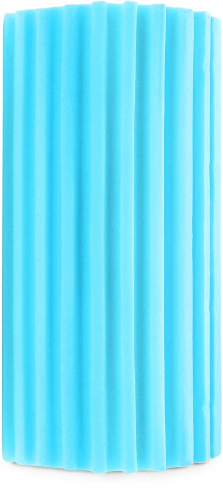 En vertikal uppsättning av blå ribbad plast eller gummi, som liknar en gardin eller flexibel matta.