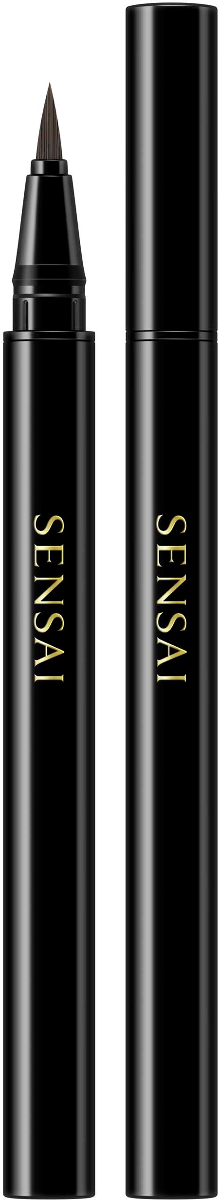 Einen schwarzen Stift mit goldener Schrift 'SENSAY' sieht man im Bild, mit entferntem Deckel und feiner Spitze.