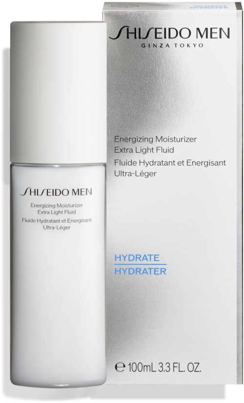 Eine weiße Flasche und eine Schachtel sind zu sehen, mit Text, der auf Hautpflegeprodukte namens Shiseido Men Hydrate hinweist.