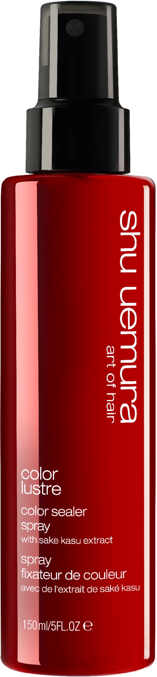 Rode sprayfles met zwarte dop, gelabeledd Shu Uemura Art of Hair, voor kleurafdichting met saké-extract.