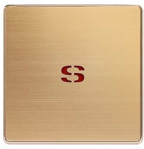 Een goudkleurig vierkant met een rood logo in het midden. Het logo lijkt op een gestileerde letter G of S.