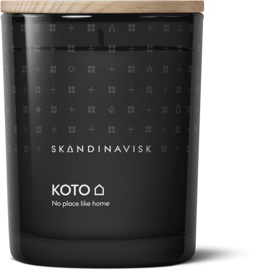 Schwarzer dekorativer Behälter mit weißen Texten für Skandinavisk und KOTO, mit Haussymbol und der Phrase 'No place like home.'