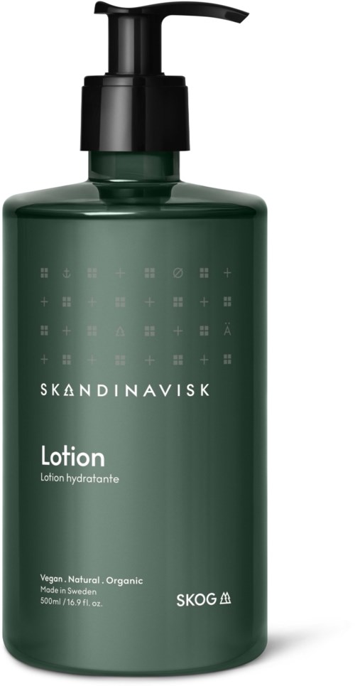 Grüne Flasche mit Pumpkopf, etiketti Skandinavisk Lotion, natürlich, biologisch, in Schweden hergestellt.