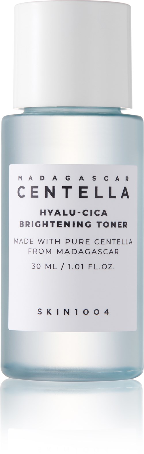 Eine kleine Flasche Madagascar Centella Brightening Toner mit weißem Etikett und Deckel.