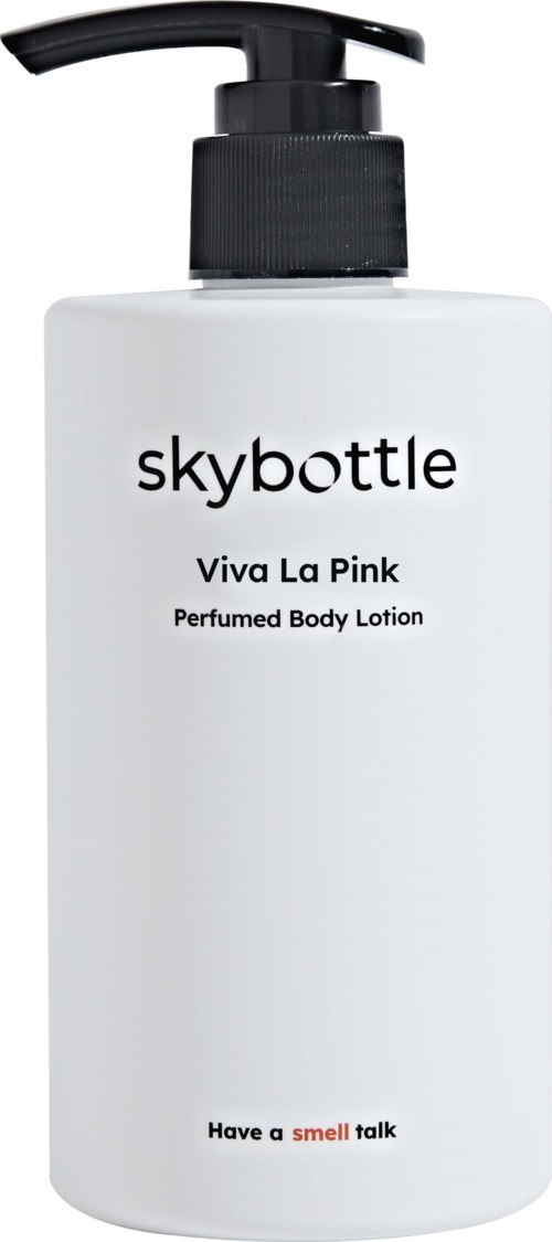 Valkoinen voidepullo mustalla pumpulla, merkinnällä 'skybottle Viva La Pink Perfumed Body Lotion', punainen korostus tekstissä.