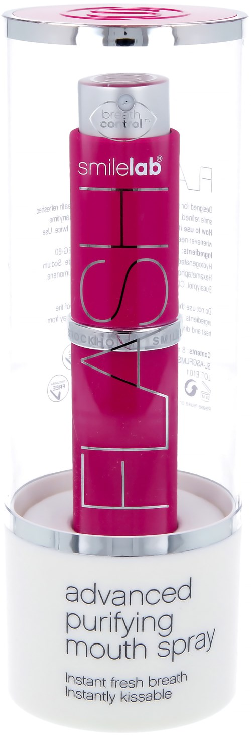En rosa cylinderformad sprayflaska i en tydlig plastbehållare, märkt 'SmileLab' och 'Advanced Purifying Mouth Spray' med vit text.