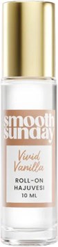 Tydligt nagellack med guldig topp och etikett med texten smooth sunday liquid vanilla. Liten flaska, 10 ml.
