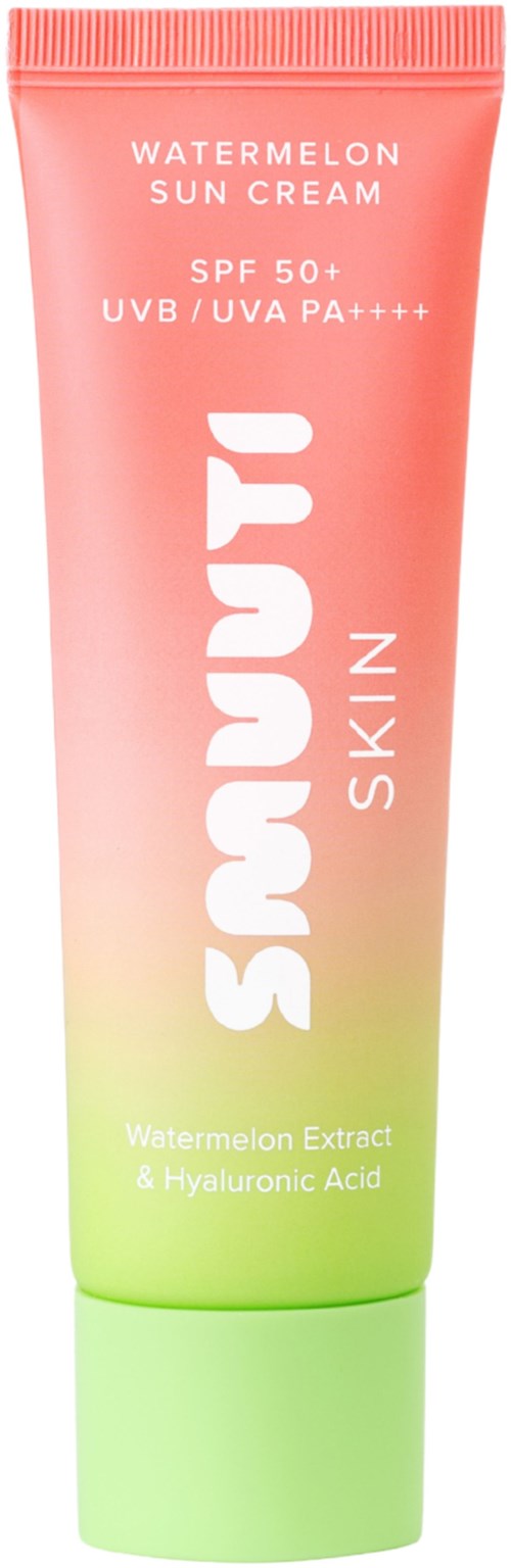 Eine pfirsichfarbene und grüne Tube mit der Aufschrift 'Sunbud Skin Watermelon Sun Cream' mit SPF 50+ und Wassermelonenauszug.