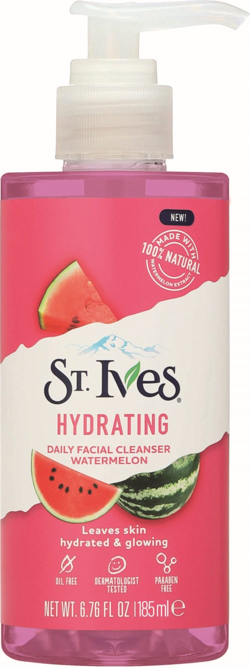 Roze fles met een pomp, gemarkeerd St. Ives Hydrating Watermelon gezichtsreiniger, met watermeloen en komkommer afbeeldingen.