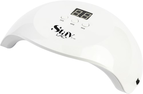 Het is een witte nagellamp met een digitaal scherm en drie knoppen, gebruikt voor het uitharden van gelnagels.
