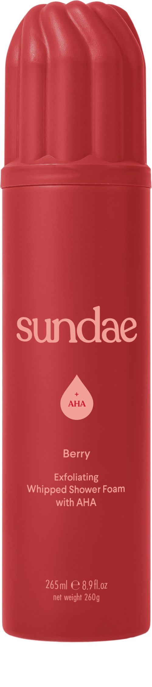 Eine rote zylindrische Flasche mit Duschschaum vom Marken "Sundae" mit Beerenaroma, enthält 265 ml für exfolierende Anwendung.
