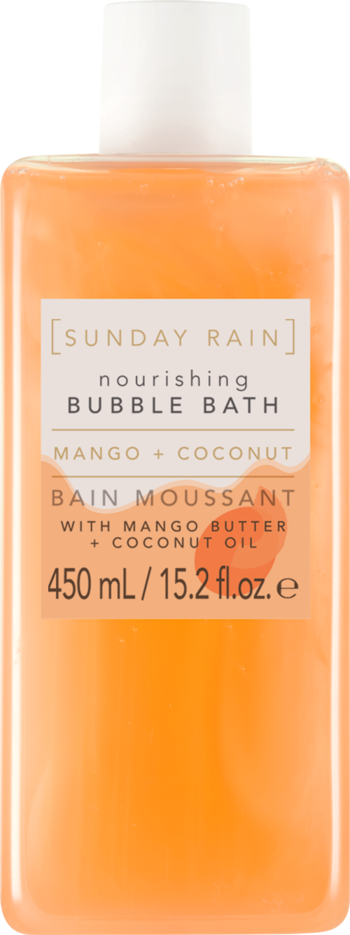 Een perzikkleurige fles met een witte dop, labelt 'Sunday Rain nourishing Bubble Bath' met mango en kokos geur.