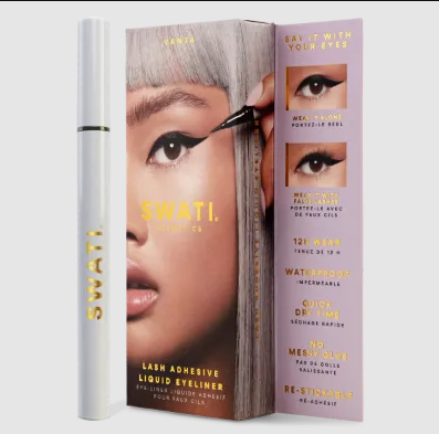 Make-up-gids met tips en productinformatie voor oogmake-up, met een vrouw met opvallende oogmake-up en een witte pen.