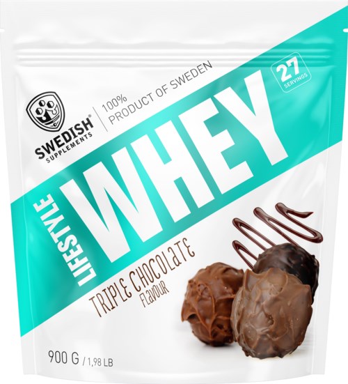 Turkoosin ja valkoisen pakkaus, jossa heraproteiinipikaruokia suklaamakuilla, kolme päällystettyä herkkua ja tuotetiedot.
