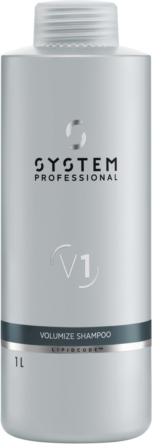 Een witte fles met de tekst 'System Professional Volume Shampoo' en een zilveren en zwarte streep aan de onderkant.
