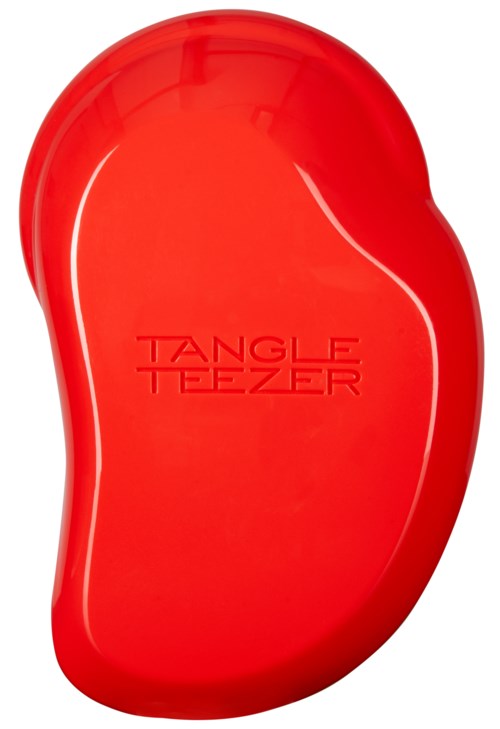 En röd Tangle Teezer hårborste med en rund, ergonomisk form och varumärket på ytan.