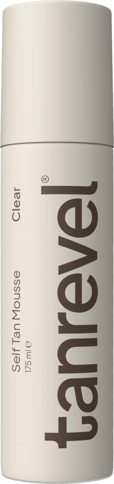 Eine weiße Sprayflasche mit der Aufschrift 'tanrevel' für Selbstbräuner, mit 'Clear' und 'Self Tan Mousse'.