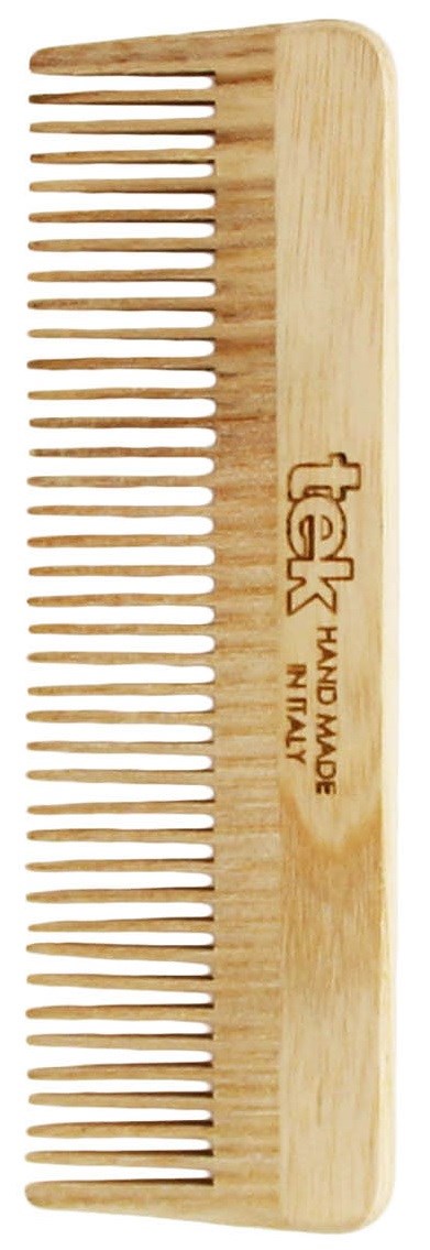 Ein Holzkamm mit gleichmäßig verteilten Zähnen und dem Markennamen 'tek' eingraviert.