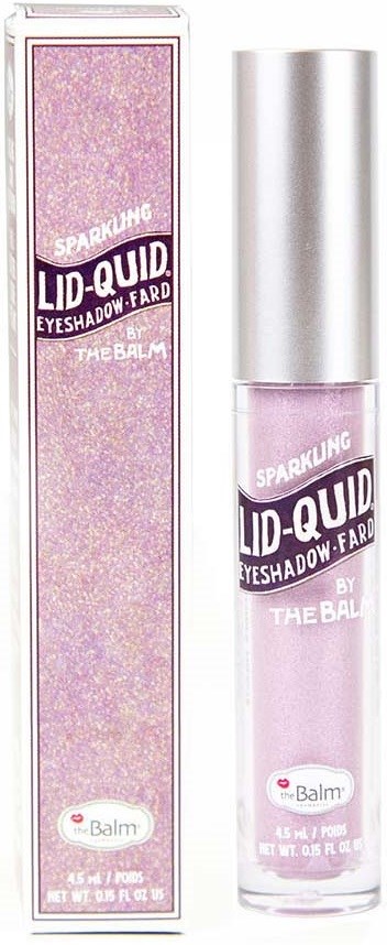 Een lipgloss en de bijbehorende verpakking, beide roze met glanzende, glitterende uitstraling en labels die 'Sparkling Lid-Quid' zeggen.
