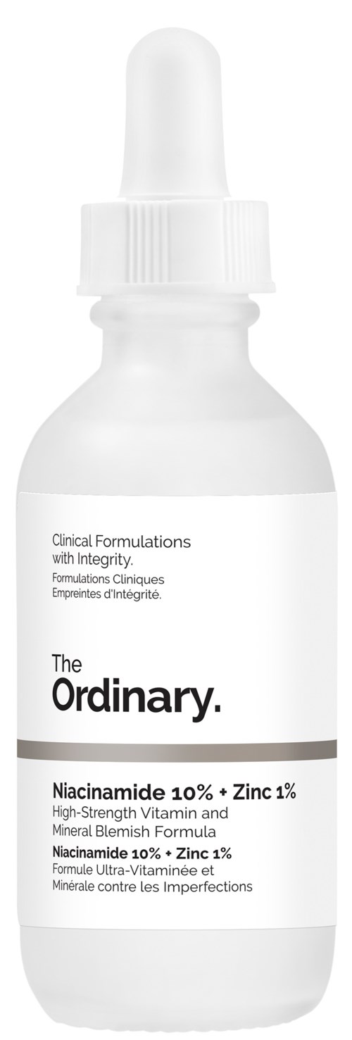 En vit dropperflaska med etiketten "The Ordinary" och ingredienserna Niacinamide 10% och Zinc 1%.